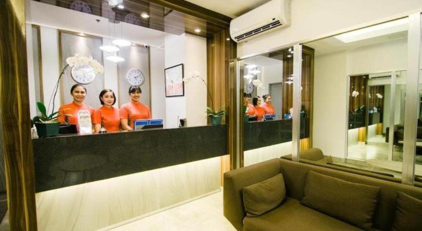 Travelite Express Hotel Багио Экстерьер фото